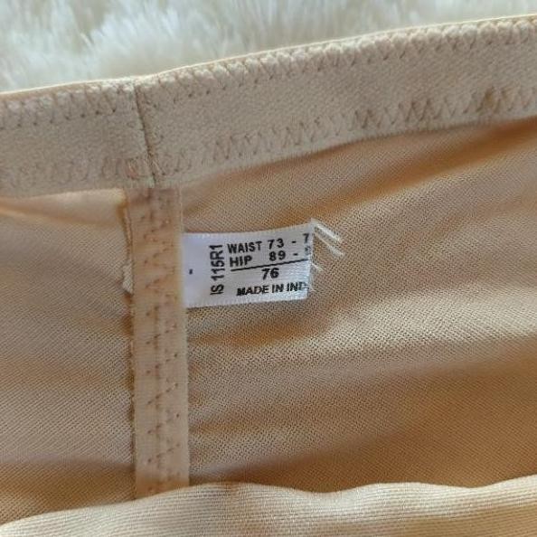Korset Celana Wacoal Is 115R1 Medium Lembut
