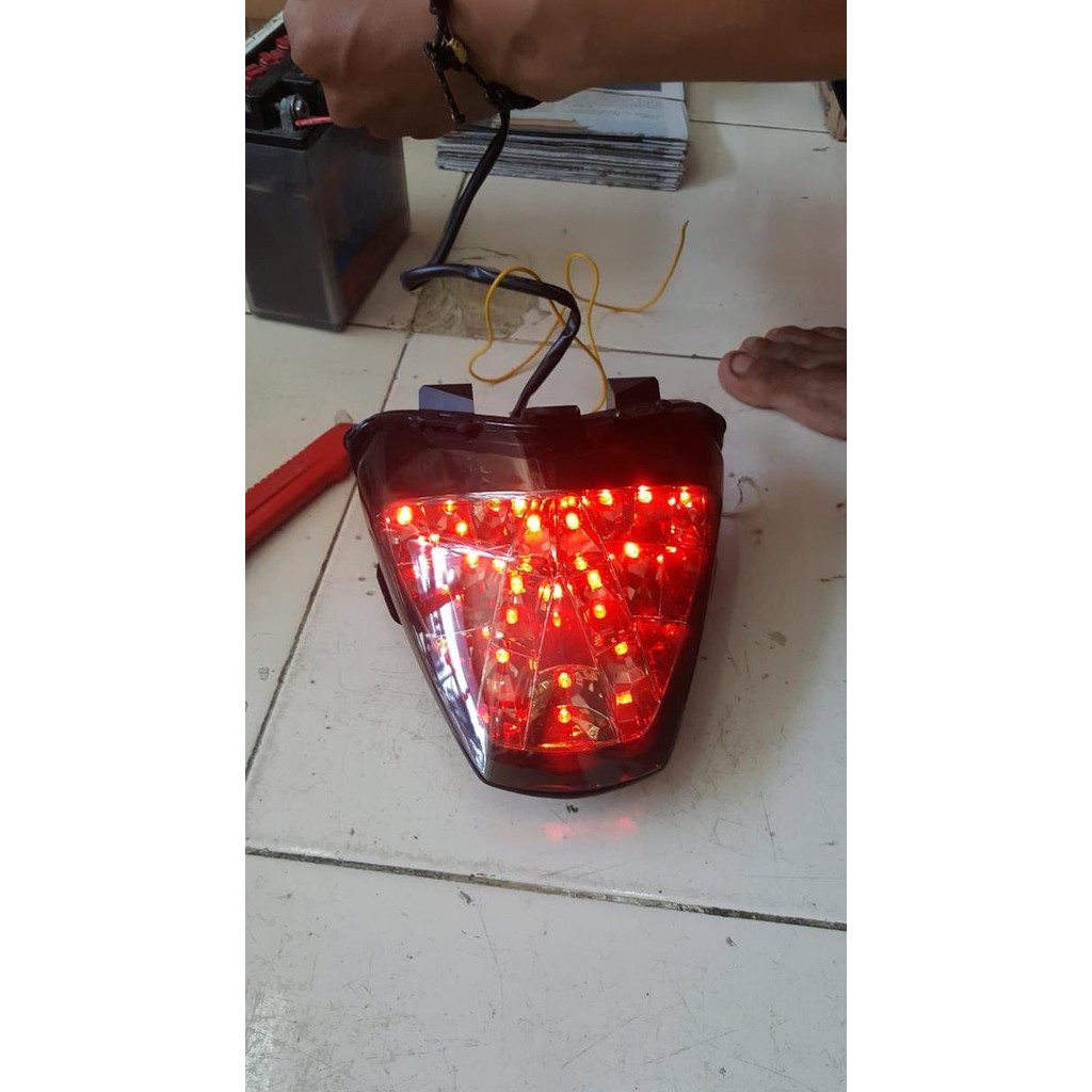 Stoplamp 3In1 Cbr150 Cbu Lampu 3 In1 Cbr150 Thailand Cbr250 Thailand Restock