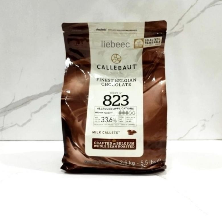 

Cokelat Couverture Callebaut 100 gr Milk 823 Chocolate 33.6% 100gr