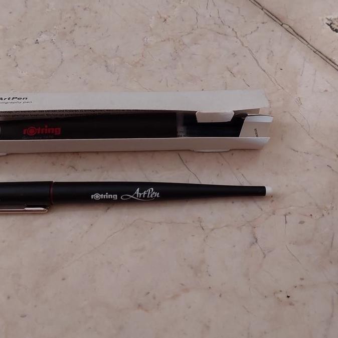 

Art Pen Calligraphy Rotring 1.5