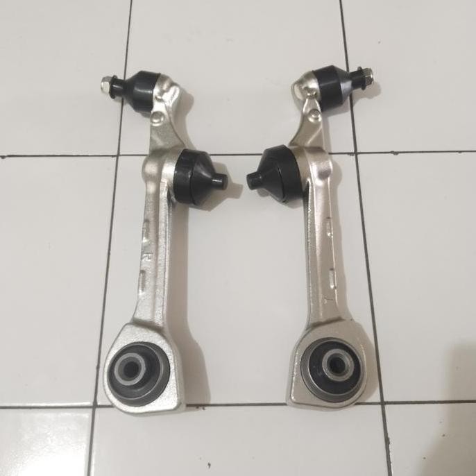 R Lower Arm Ball Joint Bawah Mercedes W221 S300 S350