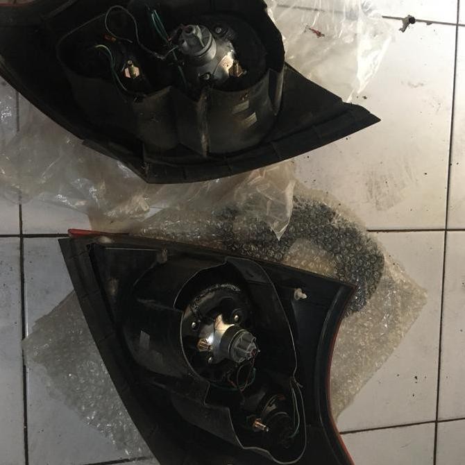 Lampu asesores belakang yaris bakpao Original