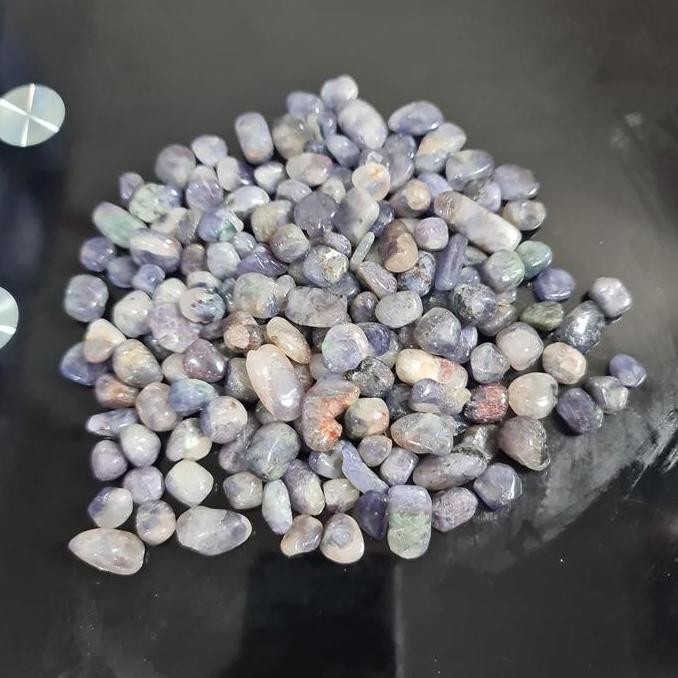 Iolite Chips Special B Packing 100Grams