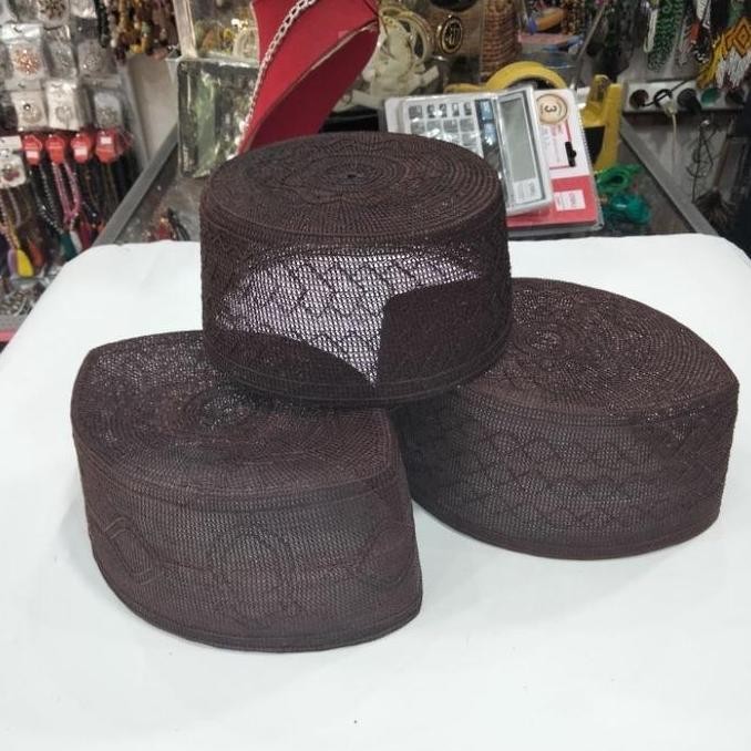 Peci Akar Jangang Terompah Kopiah Akar Resam Asli Kalimantan Muslim Songkok