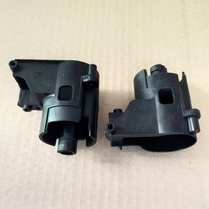 Bracket Engsel Spion Dudukan As Spion Mobil Calya Sigra Camry L/R Restock