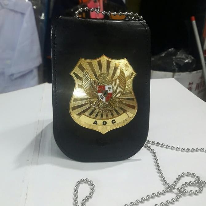 

Kalung Lencana / Dompet Name Tag Adc