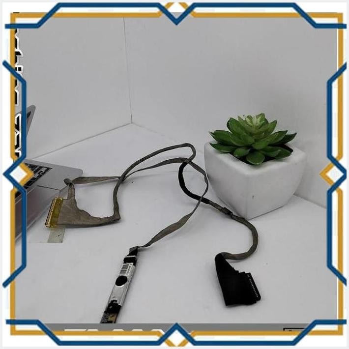 [ART] FLEXIBLE LCD LAPTOP TOSHIBA 735