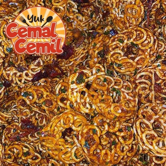 

KERUPUK SEBRING PEDAS DAUN JERUK 500gr Cemilan