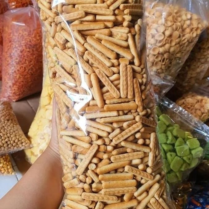 

biskuit stik durian 1kg aroma durian camilan cookies Food Snacks