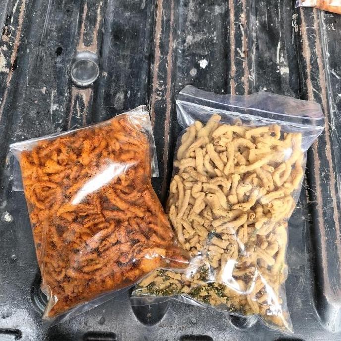 

KERIPIK USUS AYAM 500GR DAUN JERUK