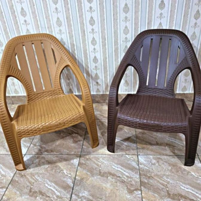 TABITHA KURSI SANTAI PLASTIK / KURSI TERAS / KURSI MALAS PREMIUM