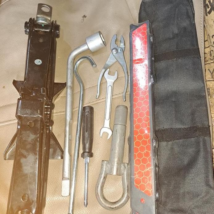 dongkrak mobil agya calya sigra ayla grandmax citycar original fullset