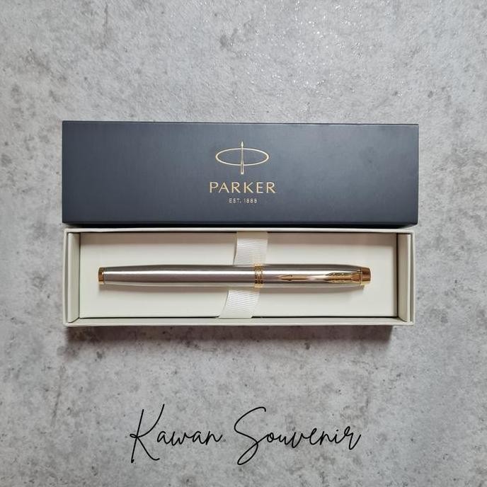 

Pulpen Parker Original Im New Brush Metal Gold Trim (Klip Emas) Rb Co
