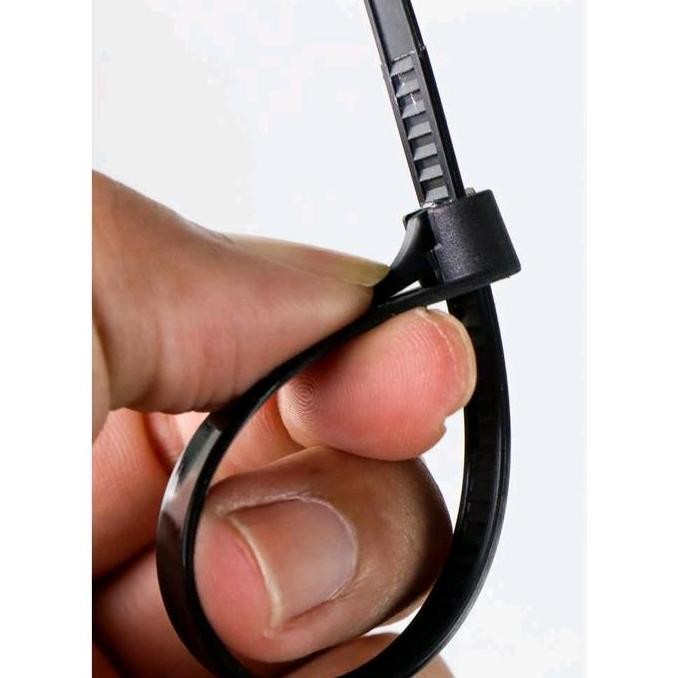 

Kabel Ties Pengikat Barang Bisa Dibuka Dipakai Digunakan Ulang 25Cm 30Cm Tebal 8Mm Klem Cable Reusable 100Pcs Co
