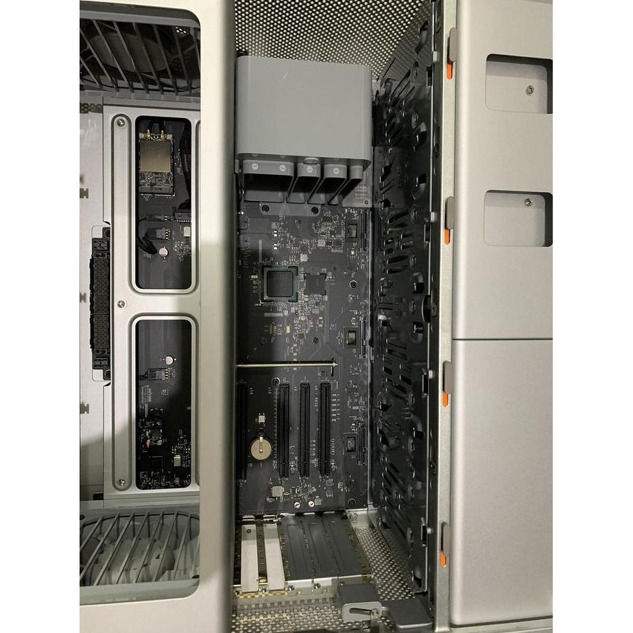 Pc Apple Mac Pro 2 (Mid 2010) A1289 Kosongan New Stok