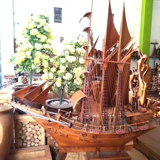 Miniatur Kapal Phinisi Pinisi Dewa Ruci Kayu Jati Kualitas Terbaik Harga Termurah