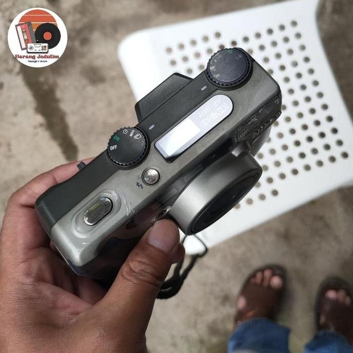 Kamera Analog Nikon Zoom 800 AF (Kondisi Untested)