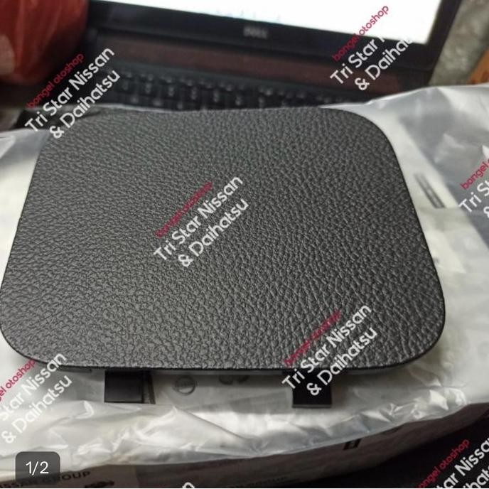 tutup bagasi xtrail t31 belakang