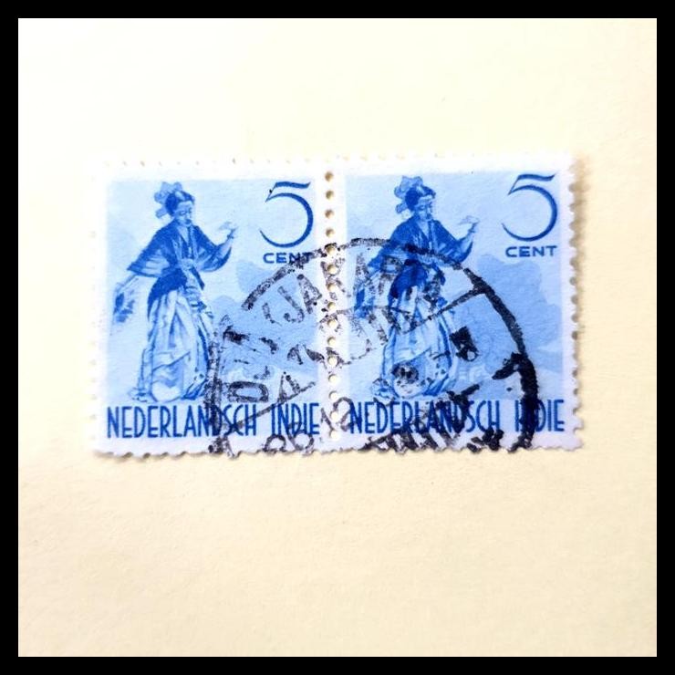 

BEST DEAL PRANGKO NED INDIE 1945. DANCER 5 CENT, PAIR. CAP POS, DJOKJAKARTA !!