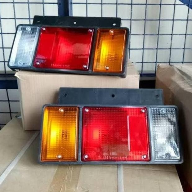 Lampu Stop Lampu Rem Belakang Isuzu Elf/Giga/Traga/Nmr Harga 1Pcs