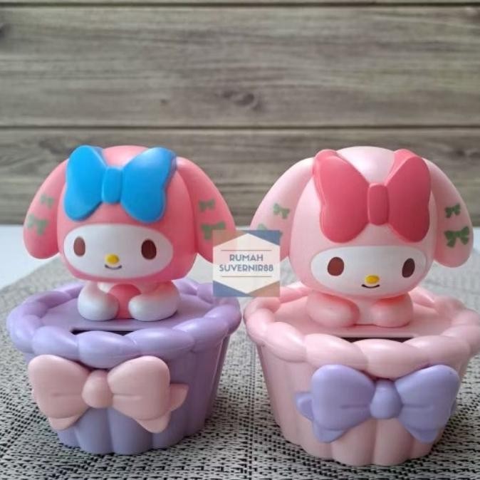 Pajangan Solar Dashboard Interior Mobil Sanrio Kuromi My Melody