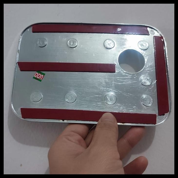 HOT DEAL TUTUP BENSIN TANGKI TANK COVER MOBIL ISUZU PANTHER NEW + LOBANG KUNCI 