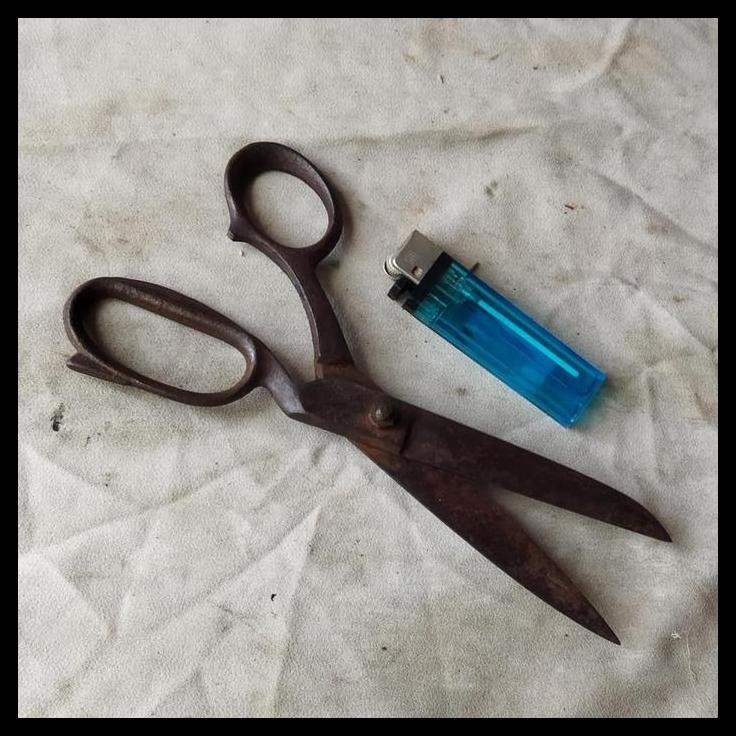 

TERBARU PAJANGAN VINTAGE GUNTING CARL SCHLIEPER 205 MM !