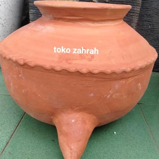 Padasan wudhu Gentong wudhu jadul Padasan wudhu Tanah Liat jadul