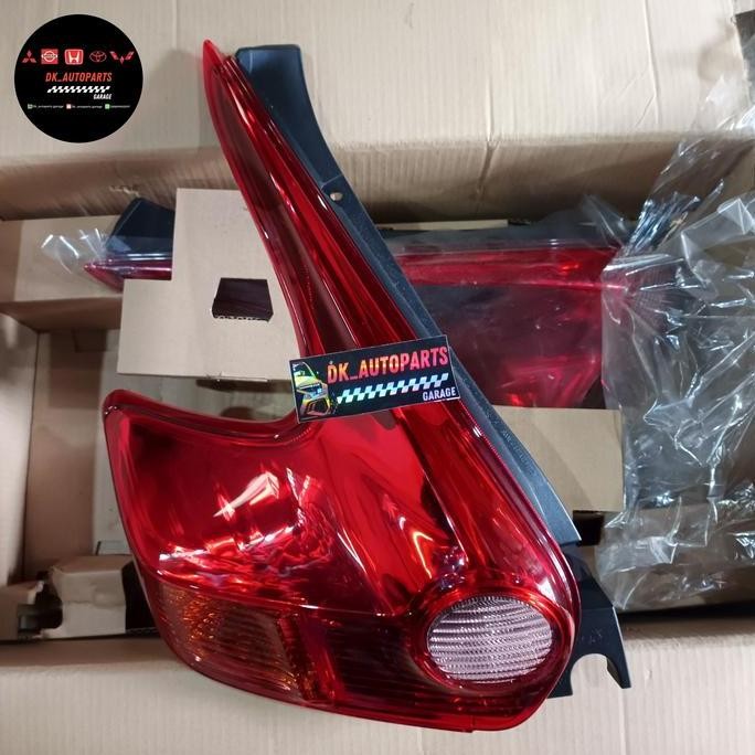 Stoplamp NISSAN JUKE orinal