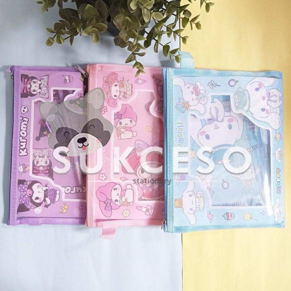 

Fancy Study Set Zipper Motif Karakter Sanrio 6027 A5 / Paket Alat Tulis Kotak Pensil Jaring DiM