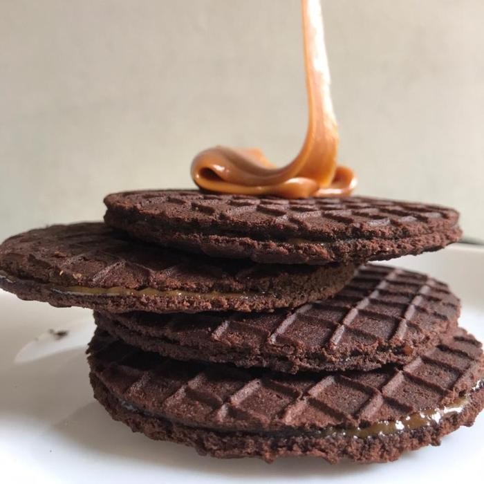 

[10 Pcs] KinS Stroopwafel Chocolate Caramel 1 Box 10 Pcs Kinsstroopwafel Cookies Food Cookies Food