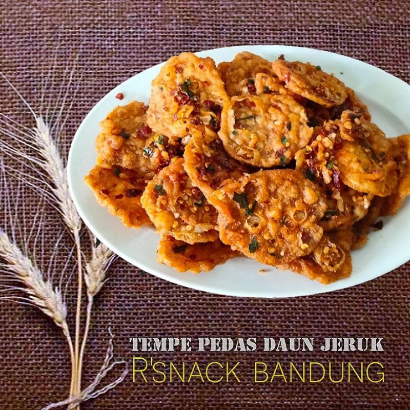 

RKM keripik tempe janda bandung pedas daun jeruk 1kg.