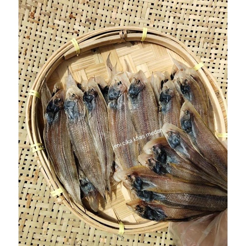 

Ikan Asin Lidah Kering Khas Medan - medan Food Pedas