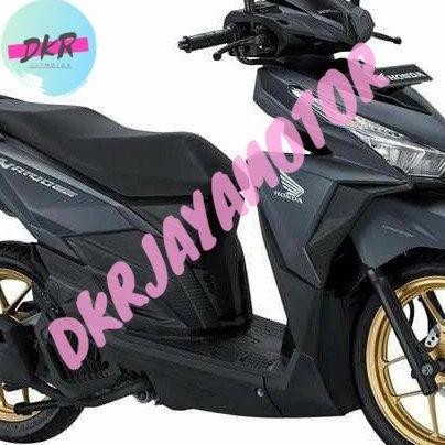 Paket nabrak + reflektor lampu vario 125- 150 -2016