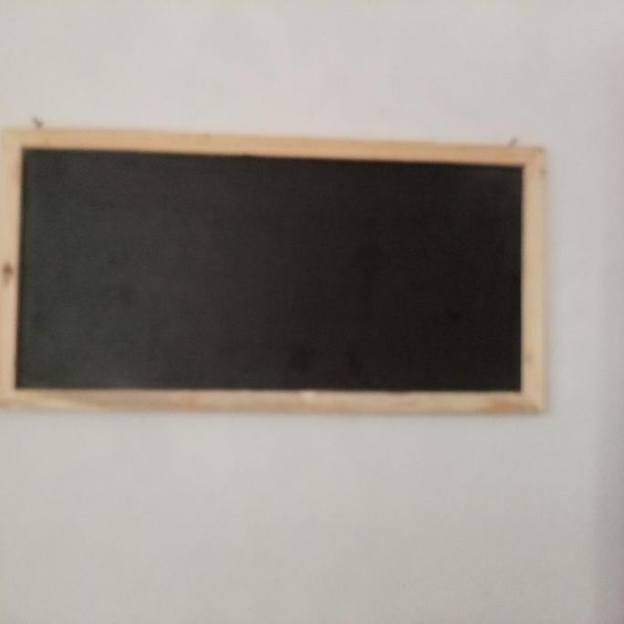 

Papan Tulis Hitam Kapur List Jati Belanda Natural Ukuran 60X90 Cm New Stok