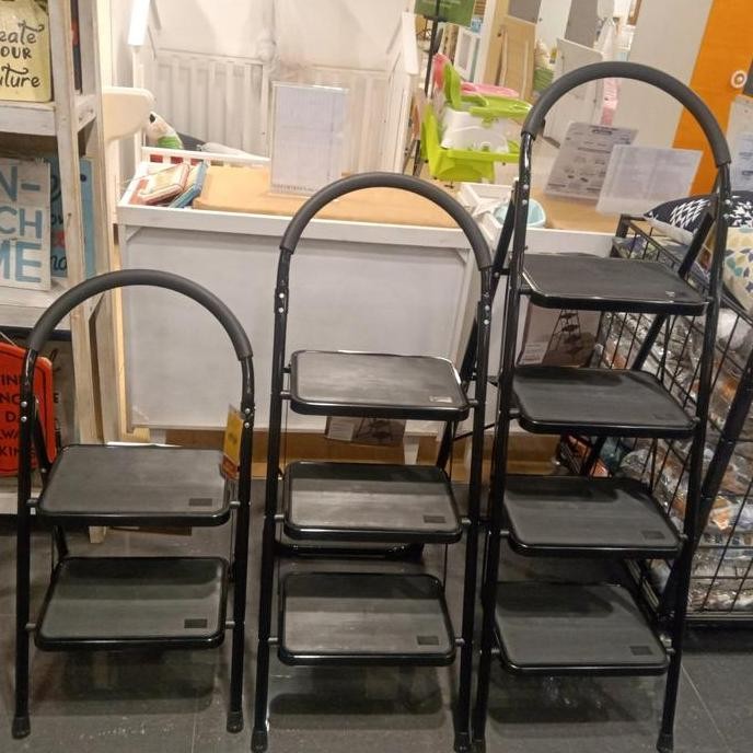 

Terlaris Step Ladder 4 Tier
