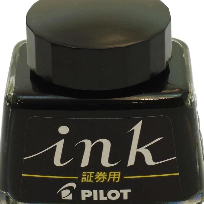 

Pilot Ink Fountain 30Ml / Tinta Pilot 30Ml Fountain Pen Buy 1 Get 1 New Stok