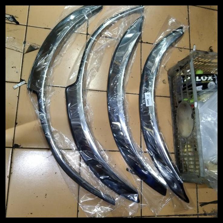BEST DEAL FENDER TRIM LIST BAN MOBIL ISUZU PANTHER NEW 2000