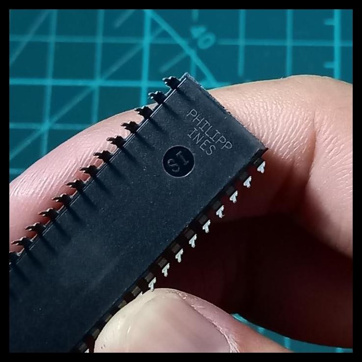 TERBARU KR07115 ICL7106 - 3 1/2 DIGIT, 7 SEGMENT DECODER, LCD/LED DISPLAY DRIV 