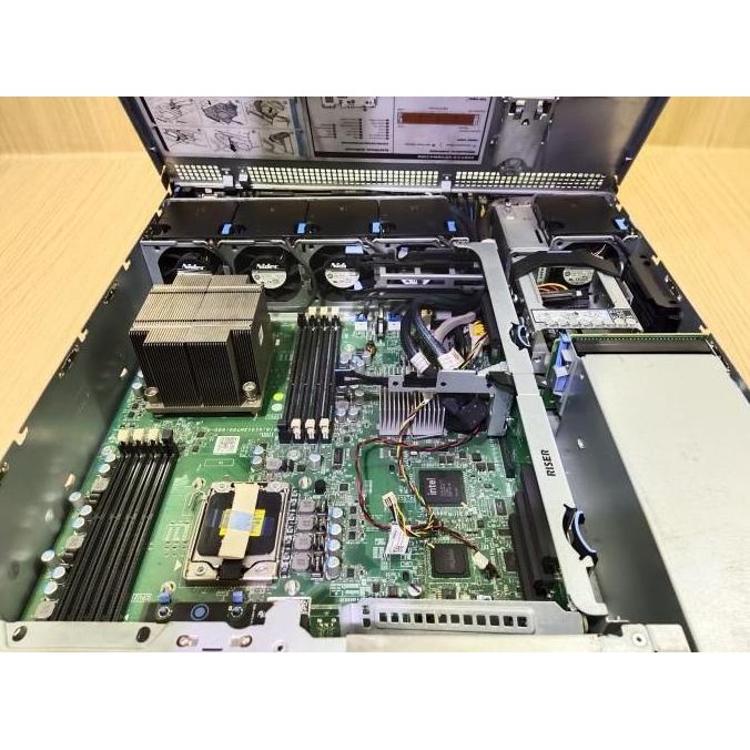 Server Dell R510 Rack 2U Single Xeon X5680 3.30Ghz 6C-12T 32Gb-1Tb New Stok