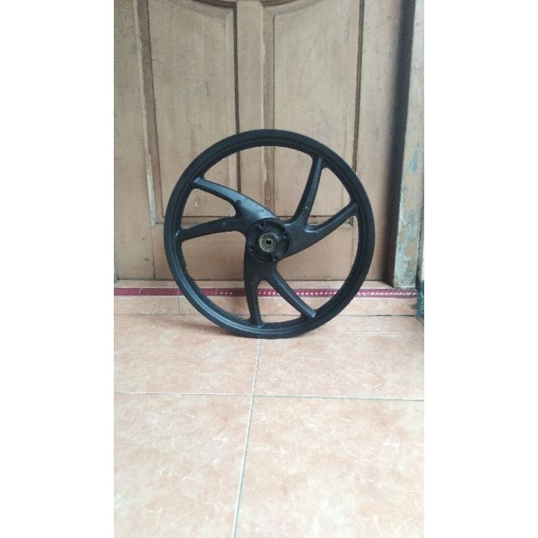velg depan revo lancip/velg depan revo old/velg racing depan honda revo old original