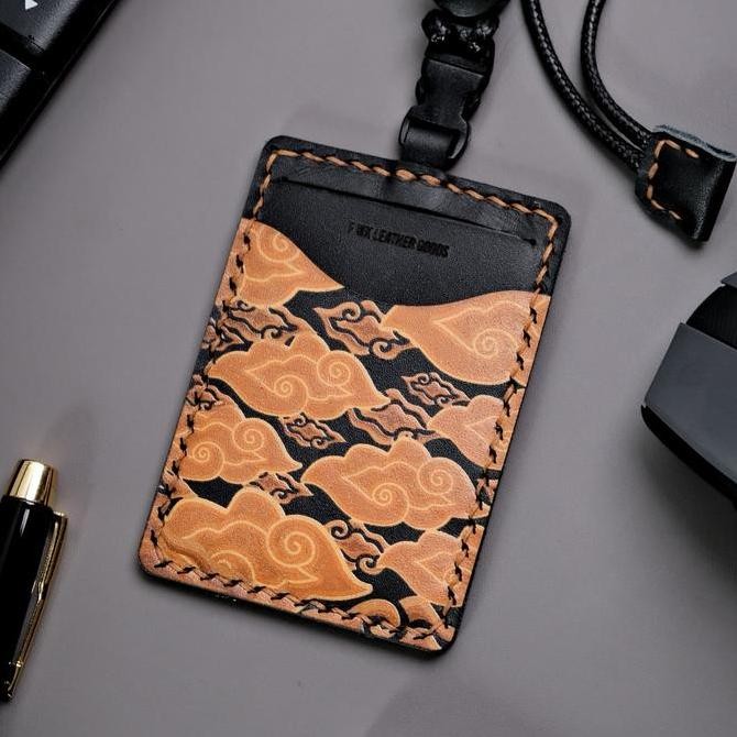 

Id Card Holder Kulit Batik Motif Mega Mendung - Name Tag Kulit Asli Pria Wanita