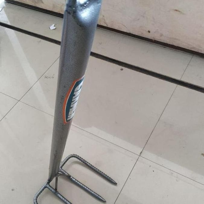Cangkul / Pacul Garpu / Pacul Jerami