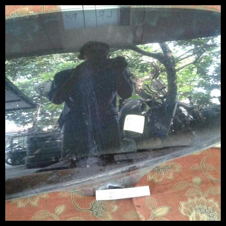 TERBARU KACA PINTU BELAKANG KIRI PEUGEOT 206 