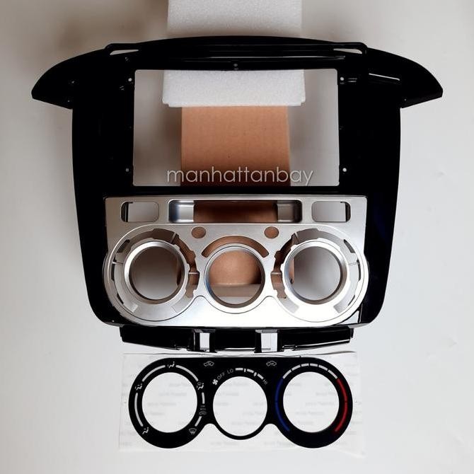 baru frame headunit 9 inch toyota innova v ac digital & g ac manual support