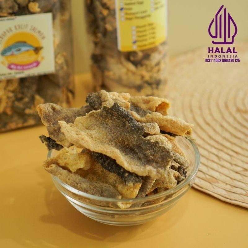 

READY STOCK Keripik Kulit Ikan Salmon Rasa Keju Kemasan Pouch 60gr Fish Skin Salmon Cheese ORI!
