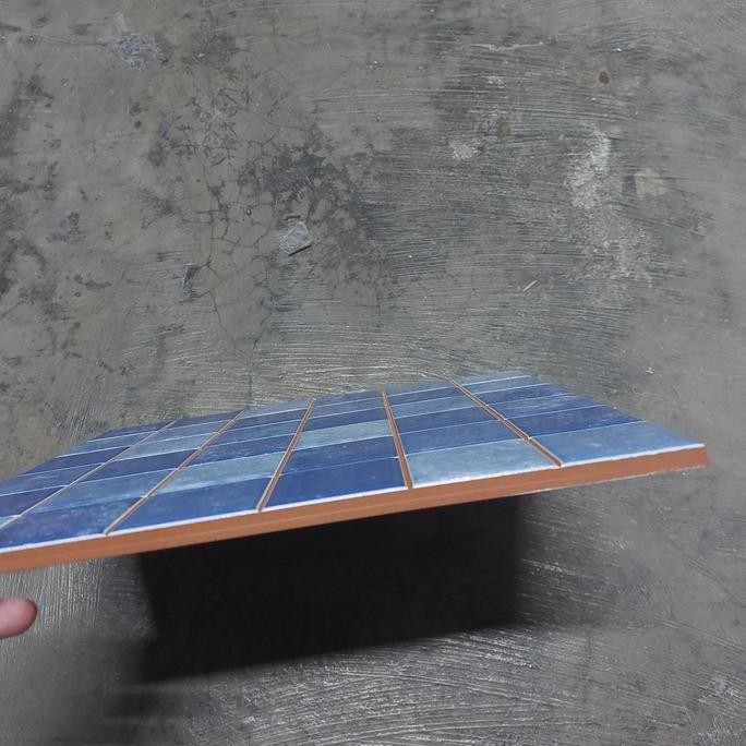 Keramik Kolam Renang 30x30 / Keramik 30x30 Model Mozaik Glossy