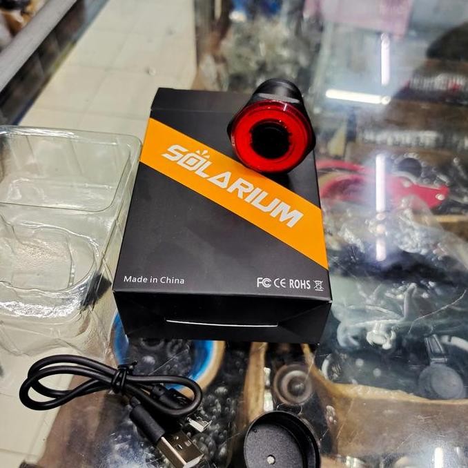 Lampu Belakang sepeda Smart LED Solarium