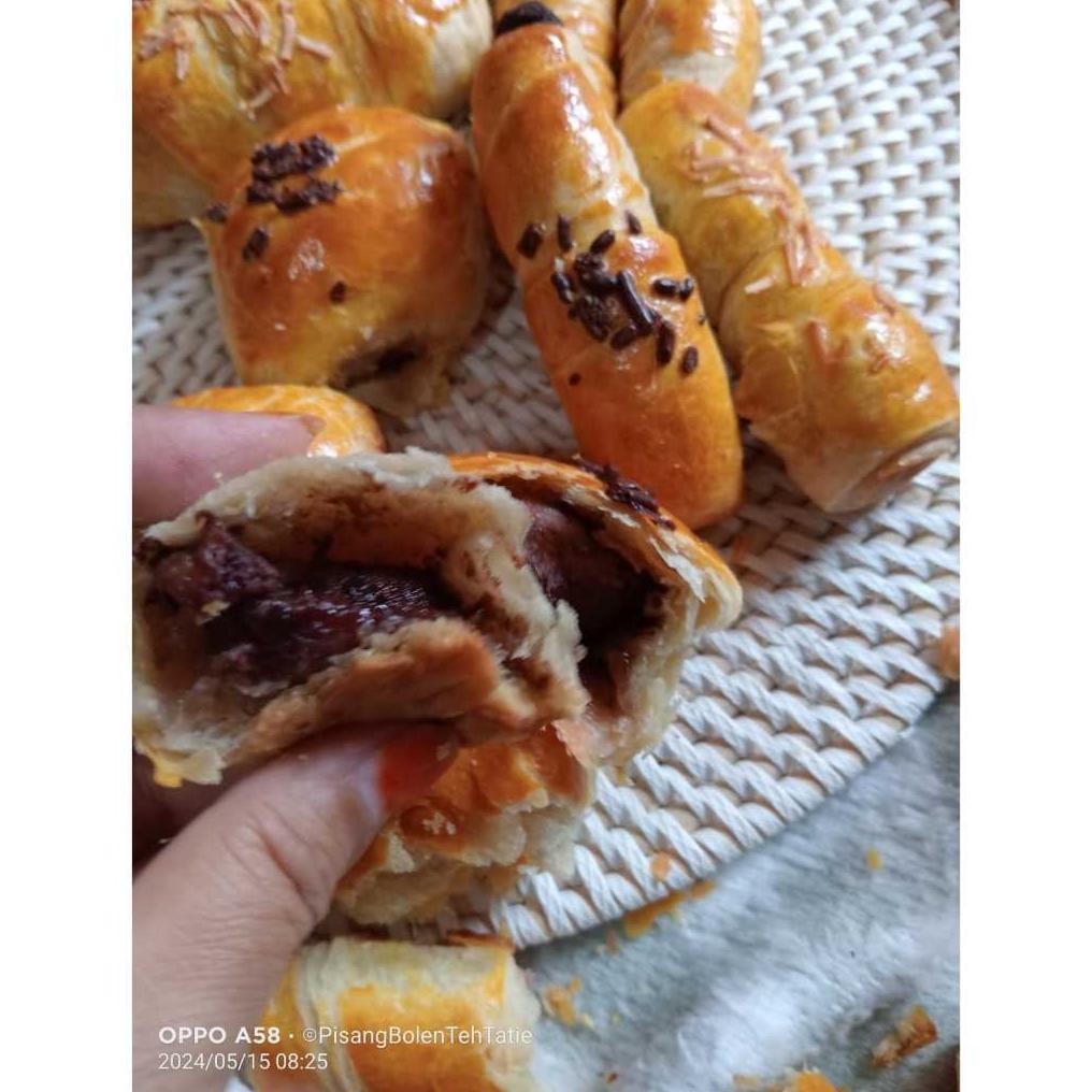 

PISANG BOLEN COKLAT/ OLEH OLEH BANDUNG / SNACK / CEMILAN / KUE Nugi