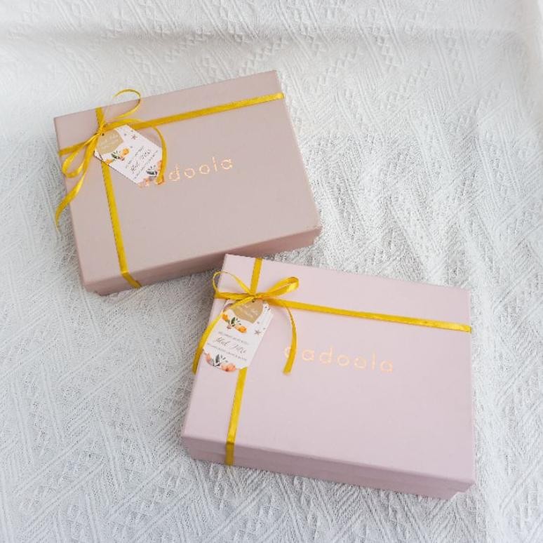 

Premium Hampers Box and Card (Box Only) Nugi